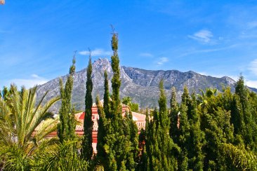   :       - Sierra Blanca 2